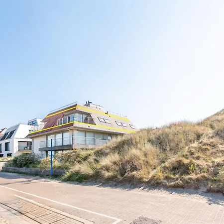 In With Sea View, Cleaning Included Appartamento *