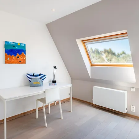Appartement In With Sea View, Cleaning Included *